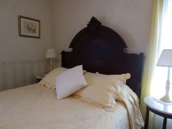 The Dominion House Bed & Breakfast Chester Exterior photo